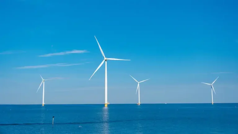 An offshore wind farm. Blog accompanying the Future Offshore Wind Technologies blog
